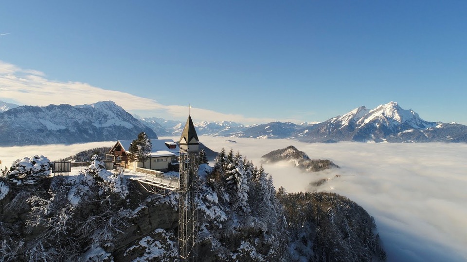 thang-may-dan-len-thien-duon-gdo