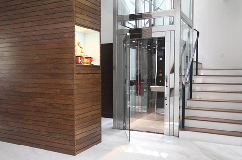 Thiết kế thang máy cho nhà ống với kiến trúc hiện đại