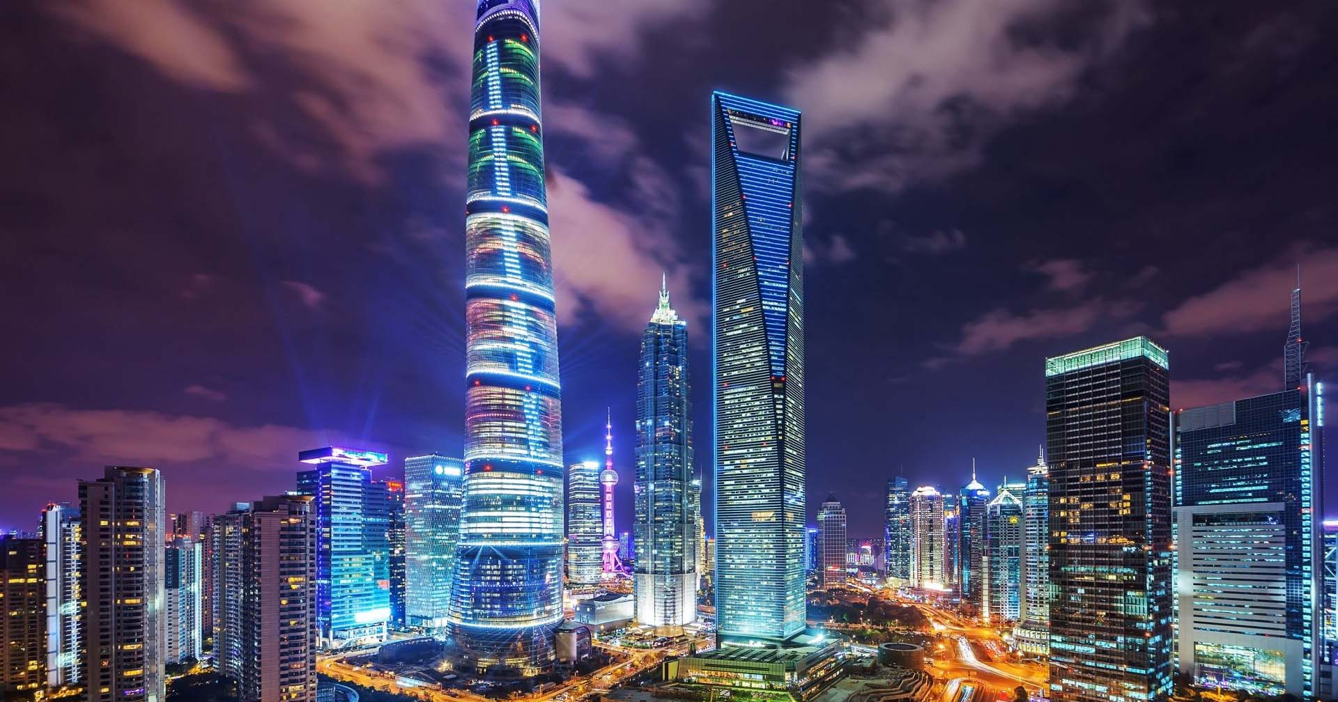 Tòa Nhà Cao Nhất Trung Quốc: Thiết Kế Phức Tạp, Hơn 100 Thang Máy Siêu Tốc